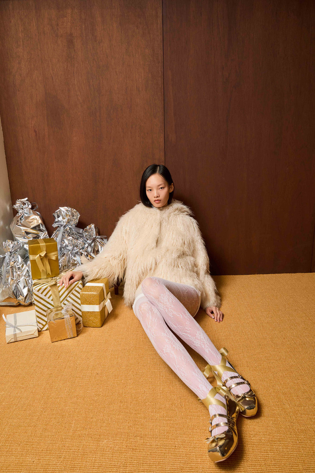 Giselle Flat Mirror Gold