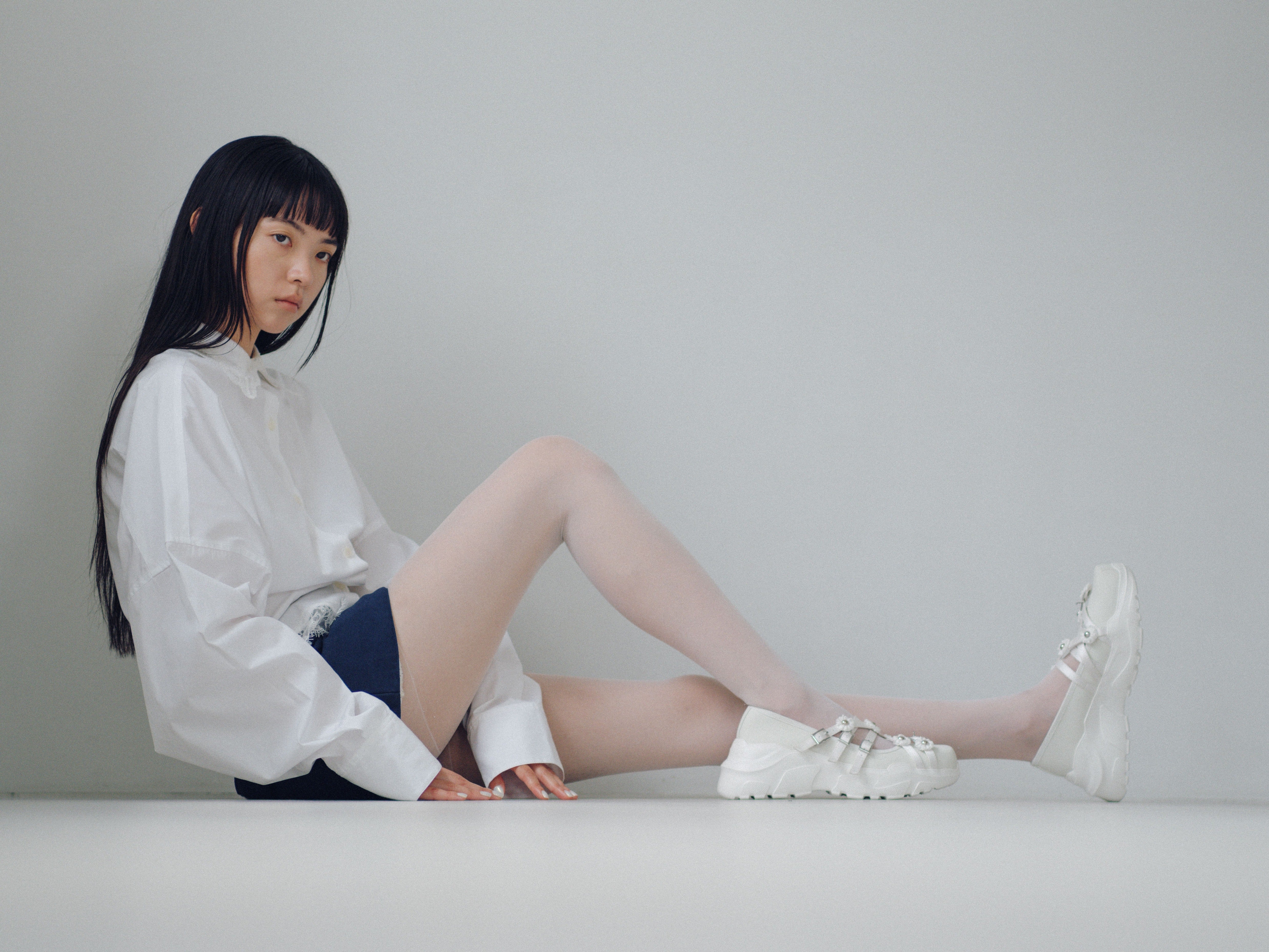 Flora White×White×White