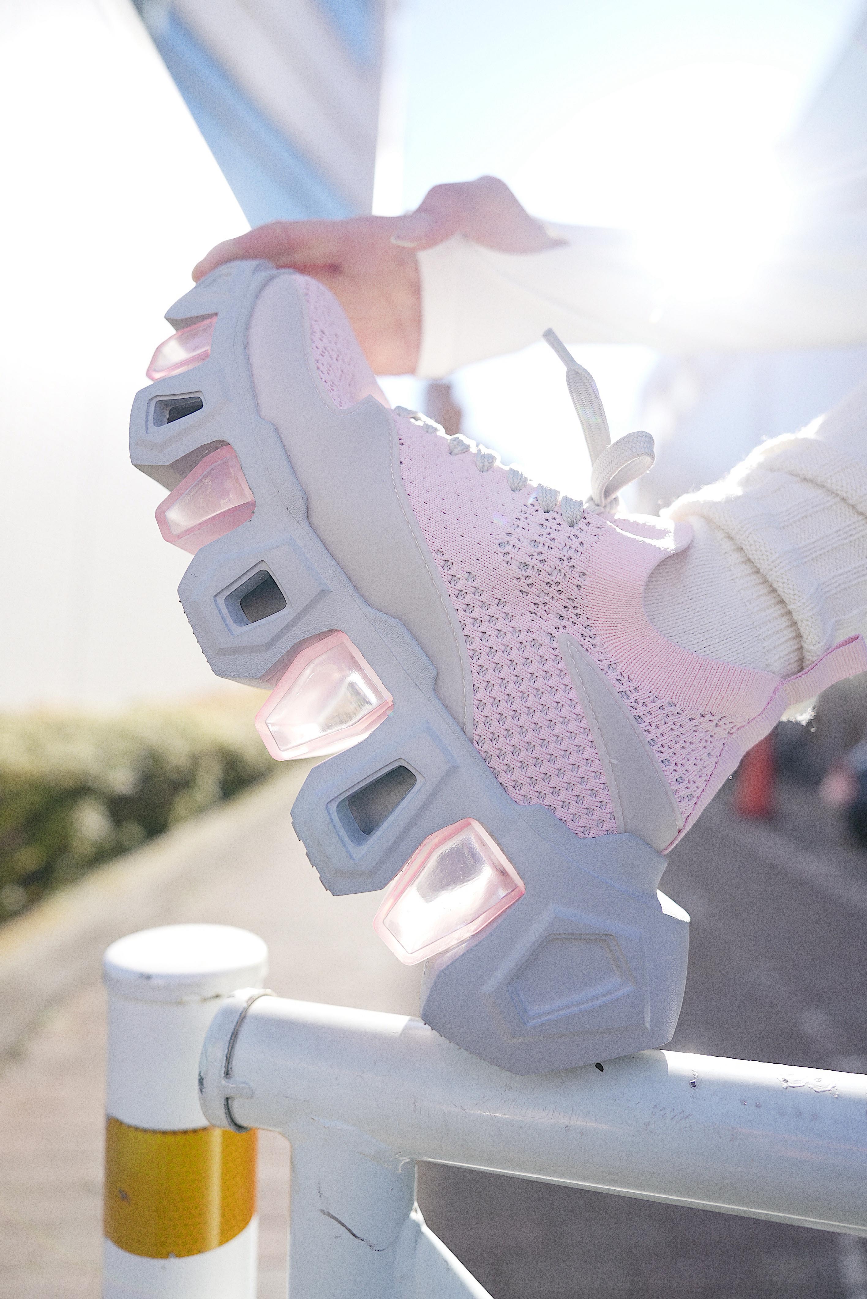 Prism Runner Pink