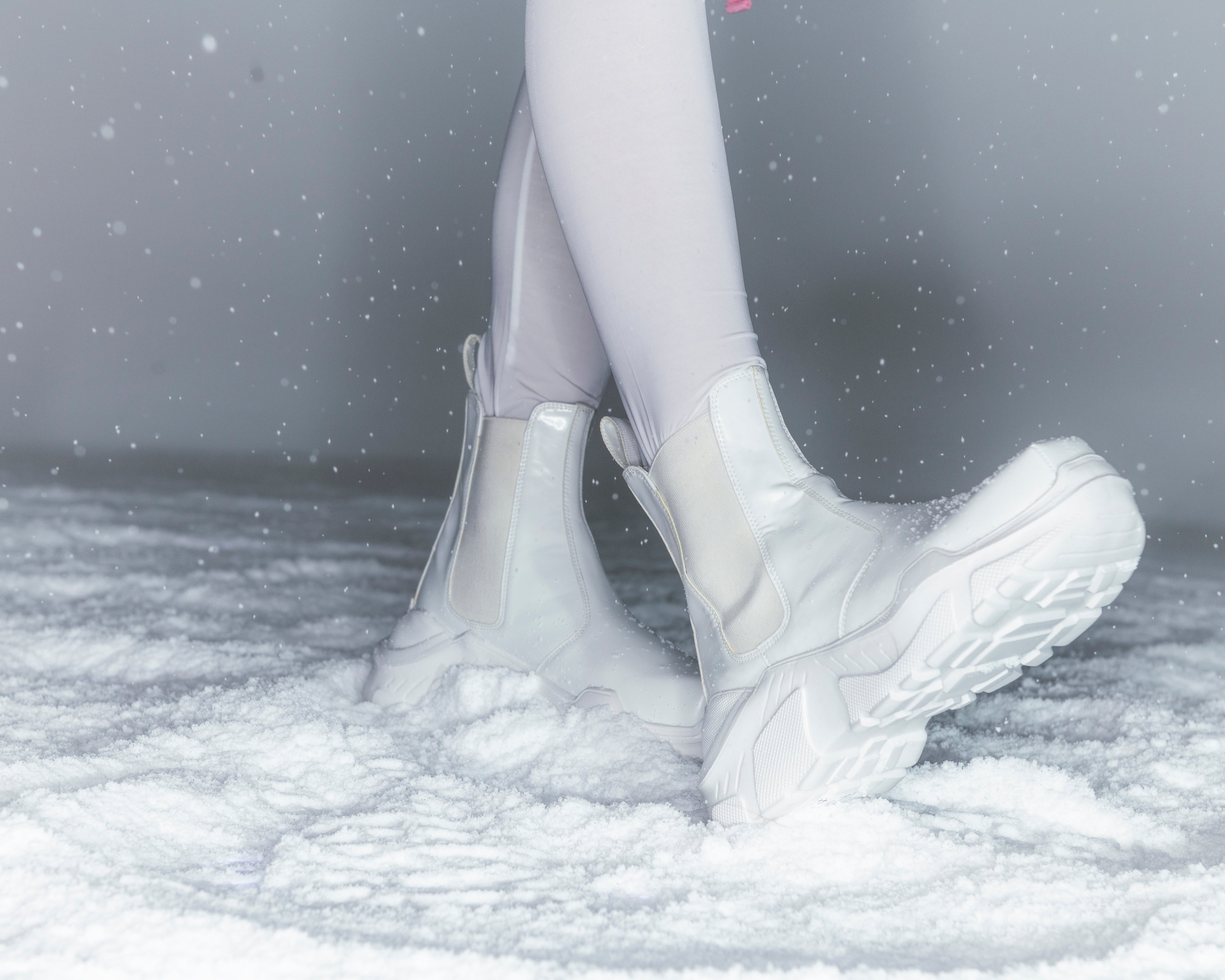 Icicle short white