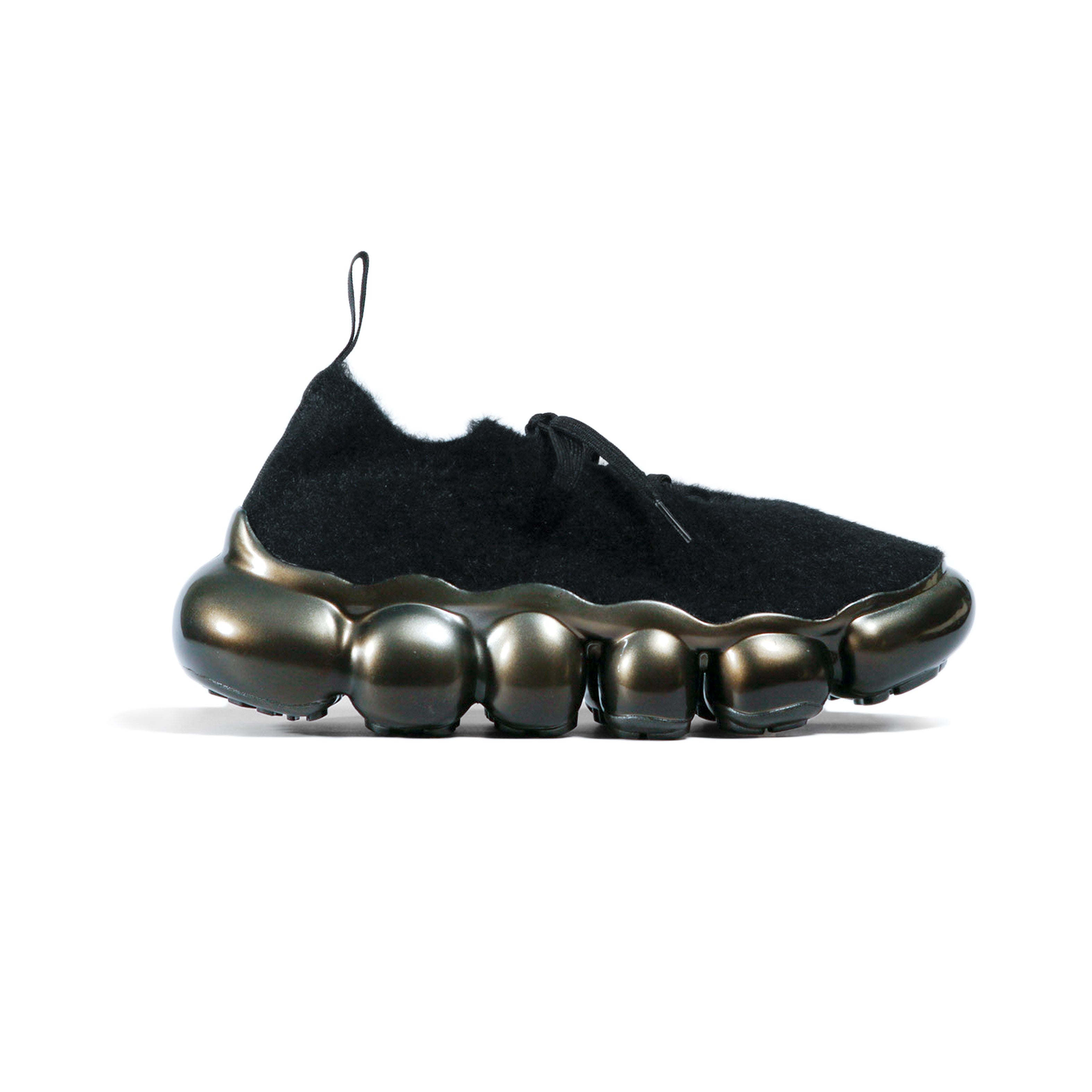 Fluffy jewelry Black x Chrome