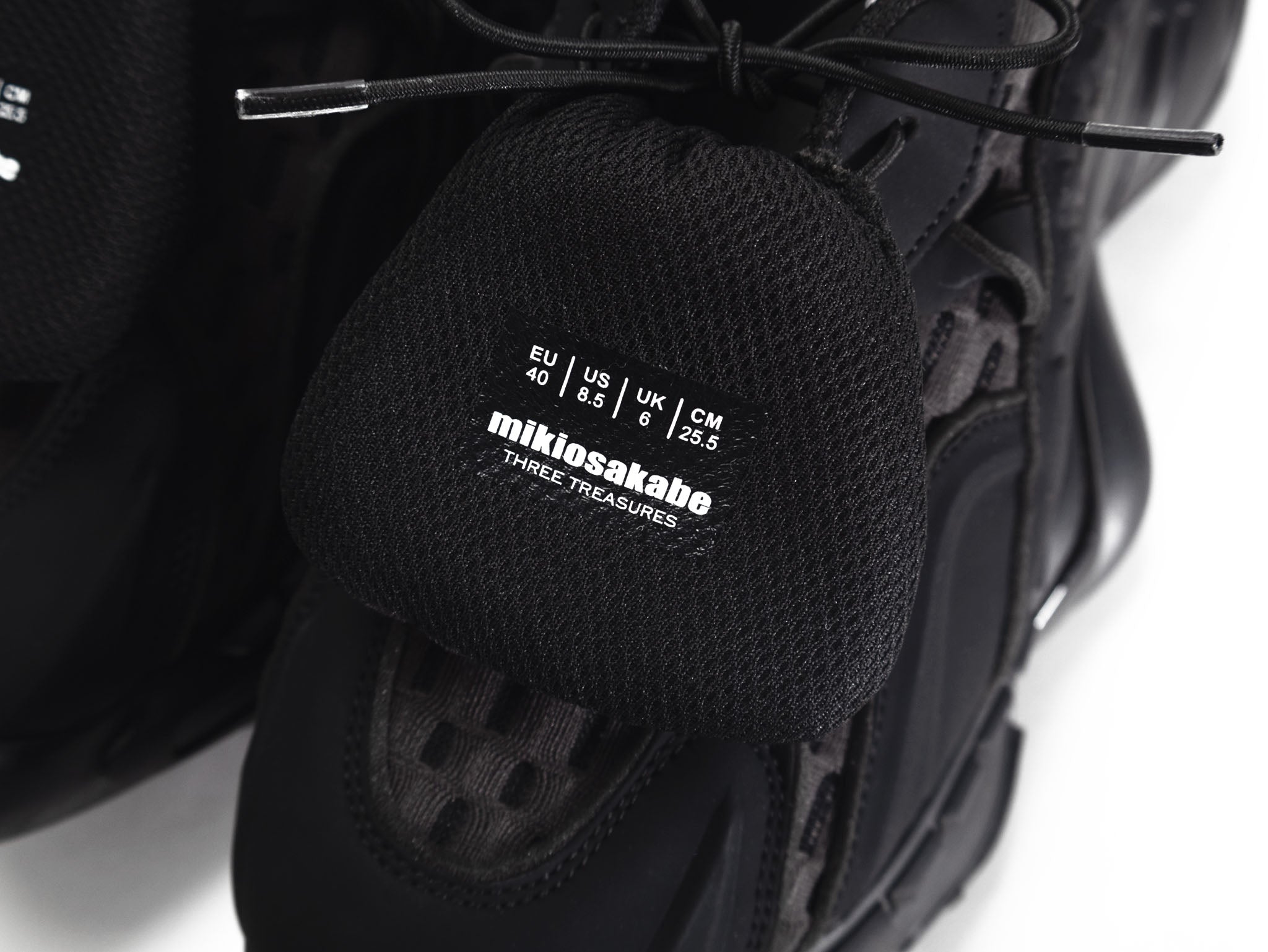 Apollo Reactor Black