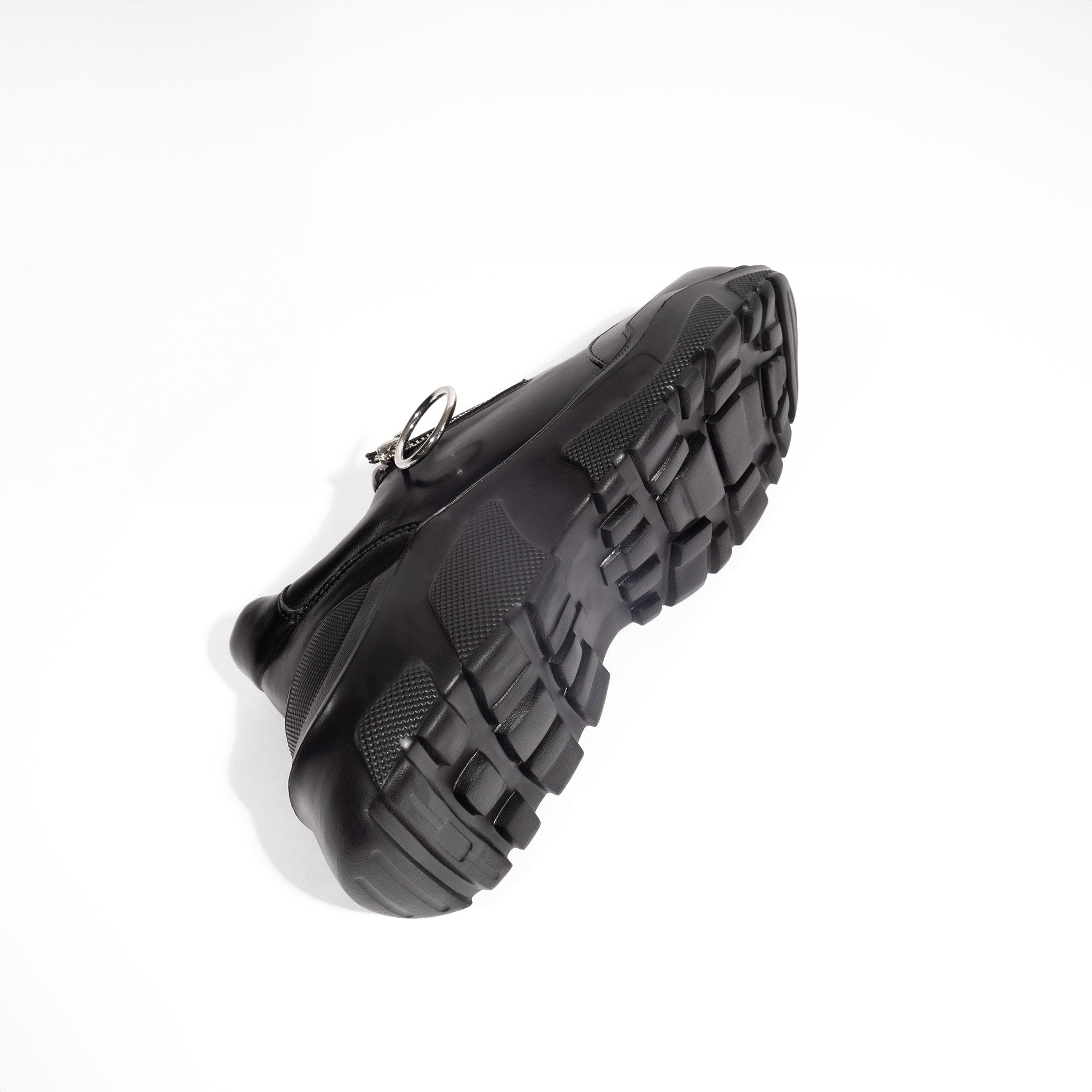 Gaia Black Leather x Black