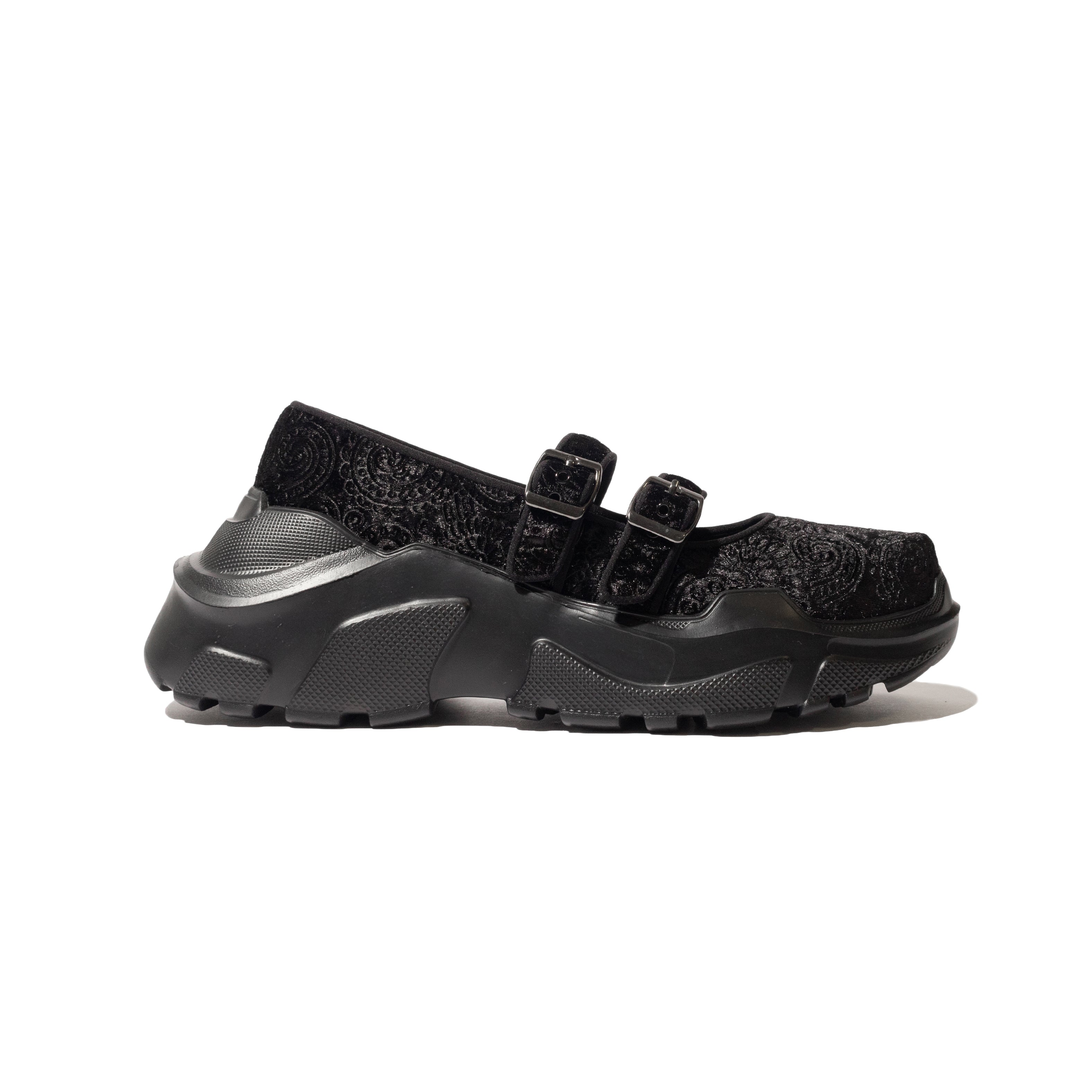 Gemini Velvet Black x Black