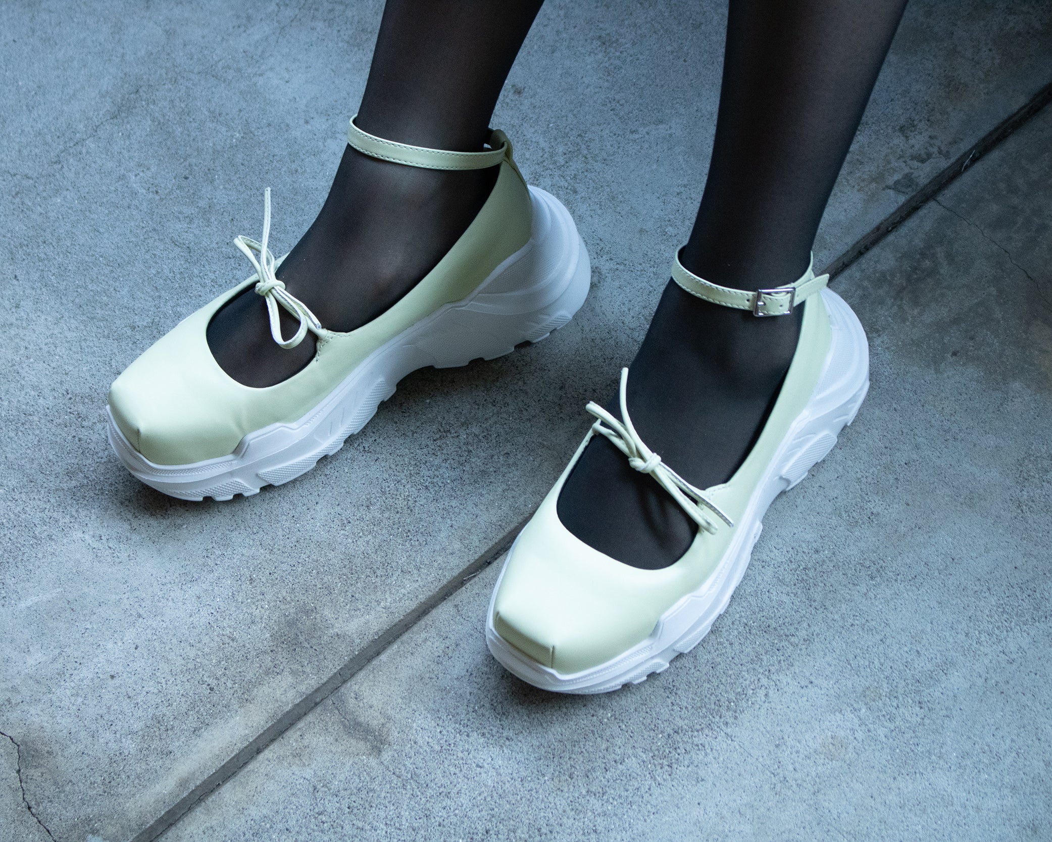 pino Lime × White