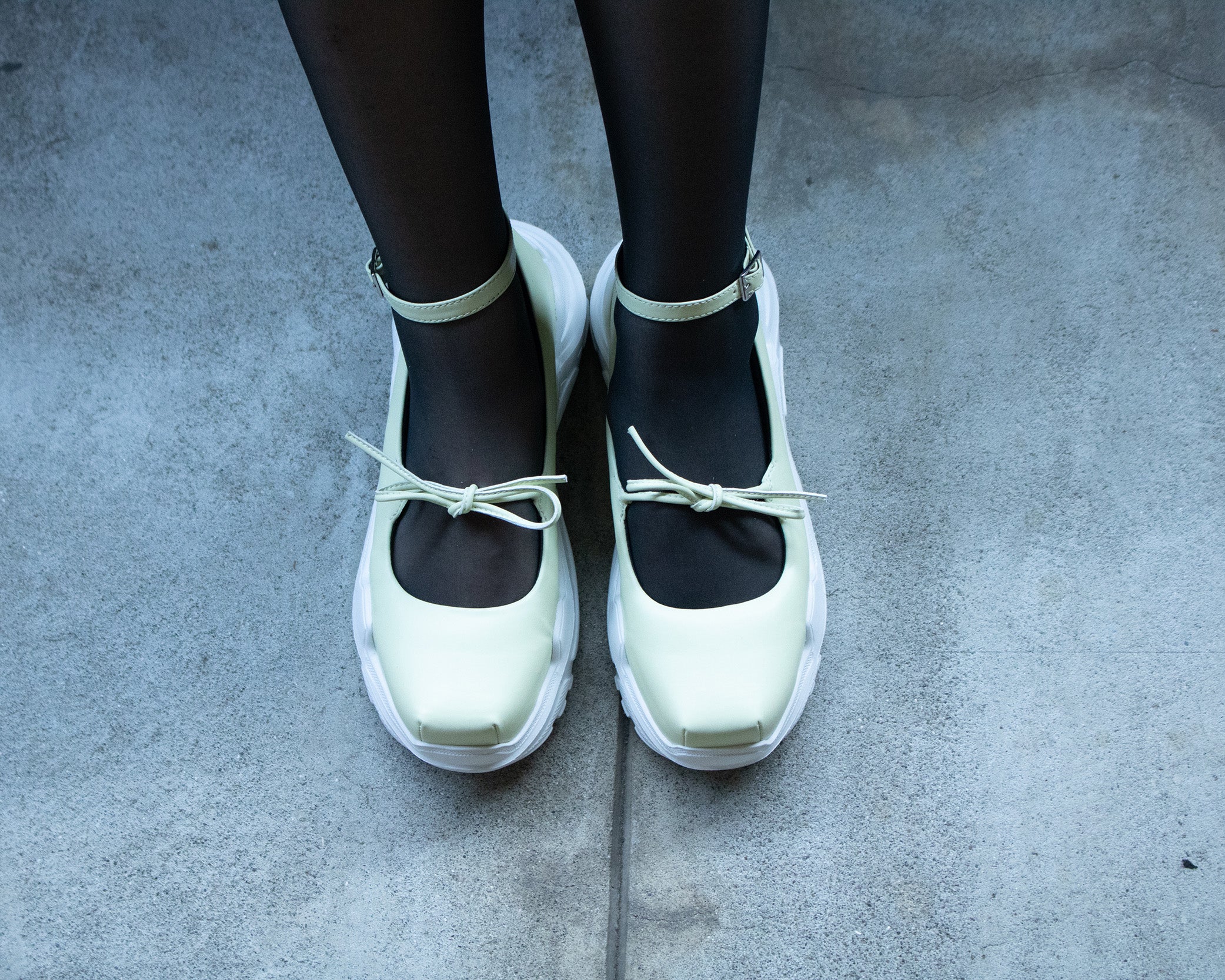 pino Lime × White