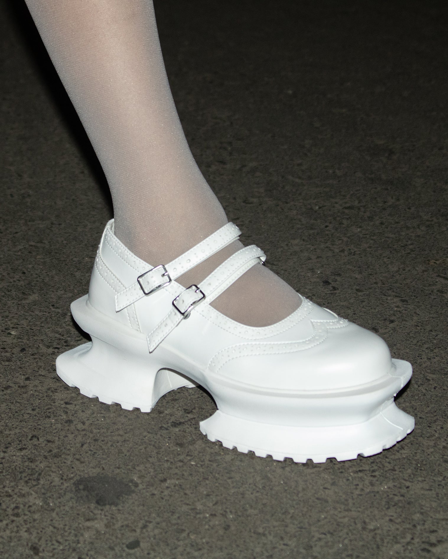 Aerial Garden shoes White Leather × White
