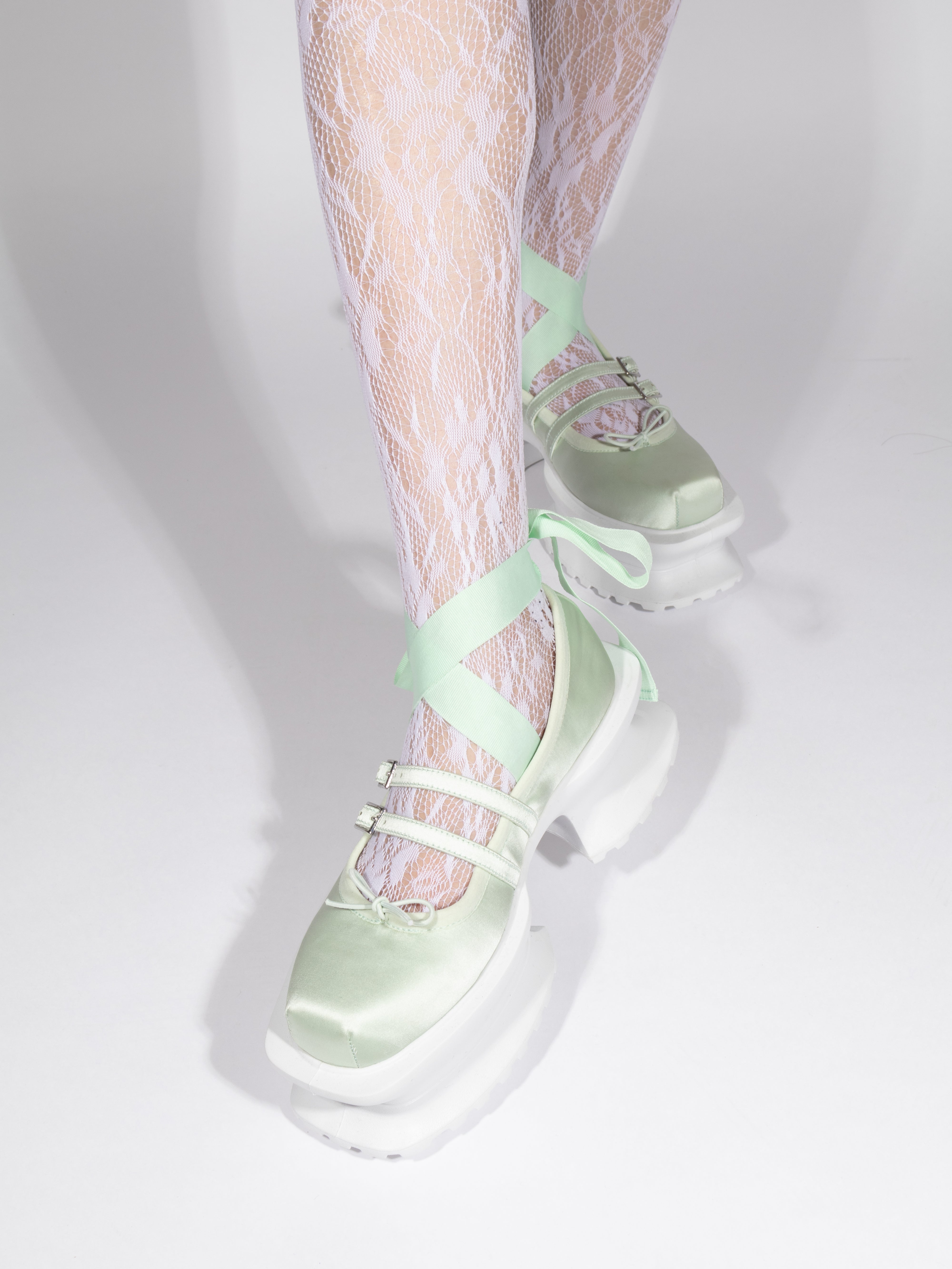 Aerial Coppelia satin mint×white