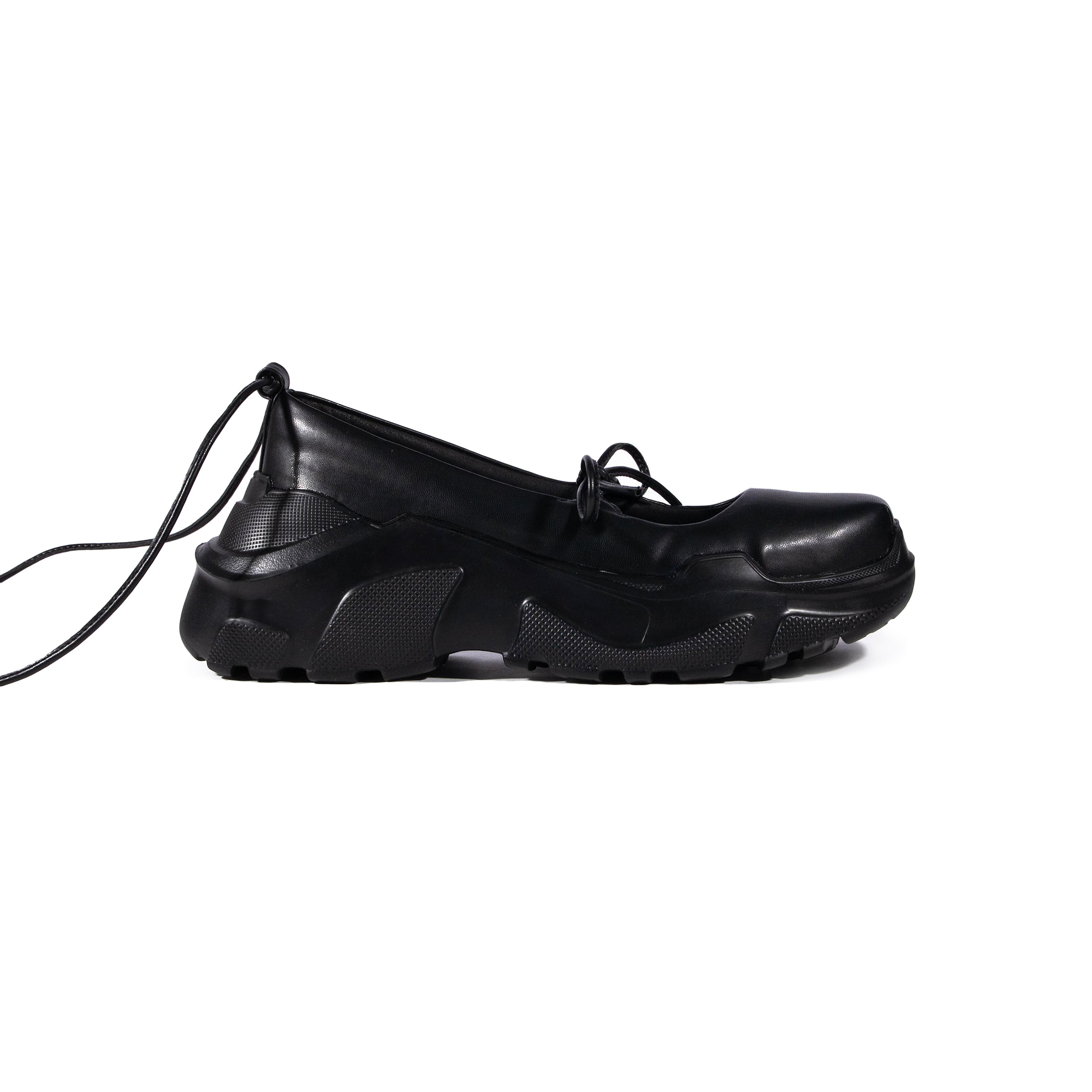 pino Black × Black