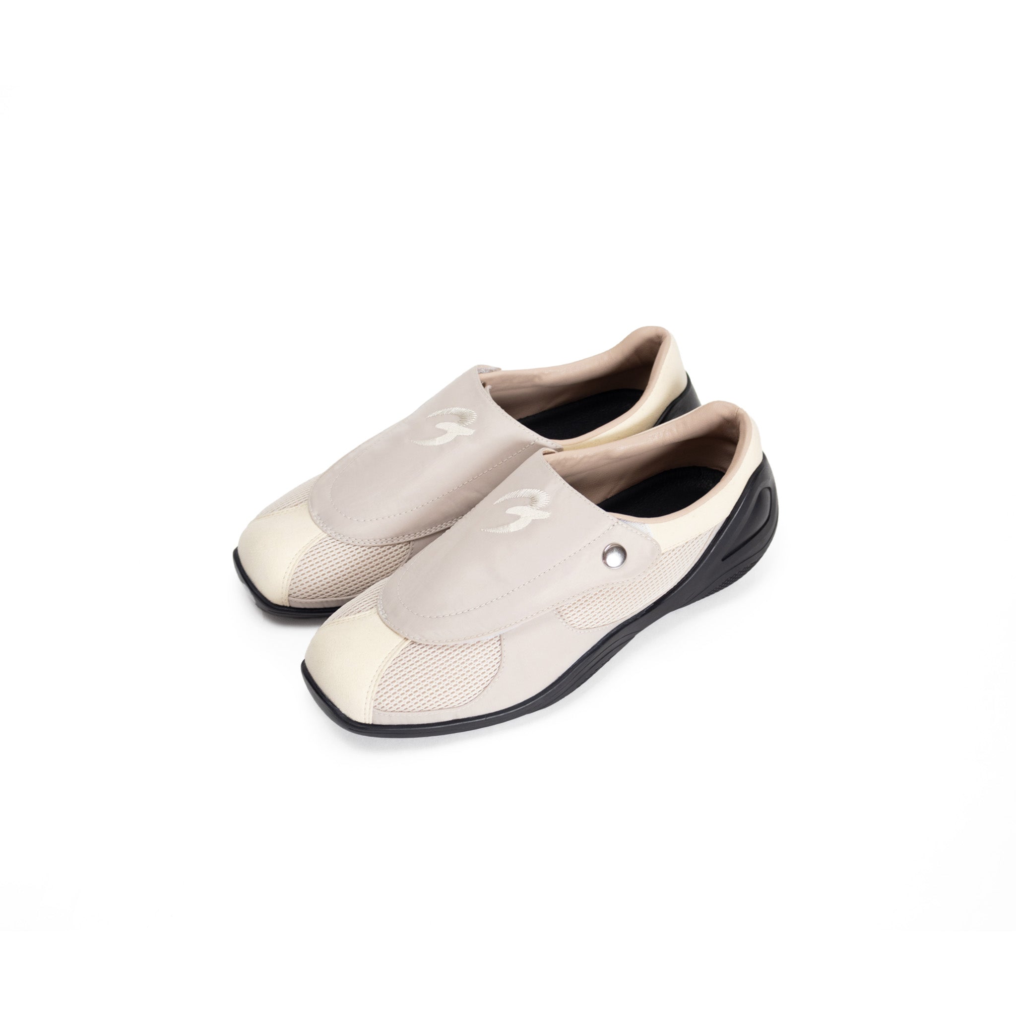 Referee Ivory Nylon