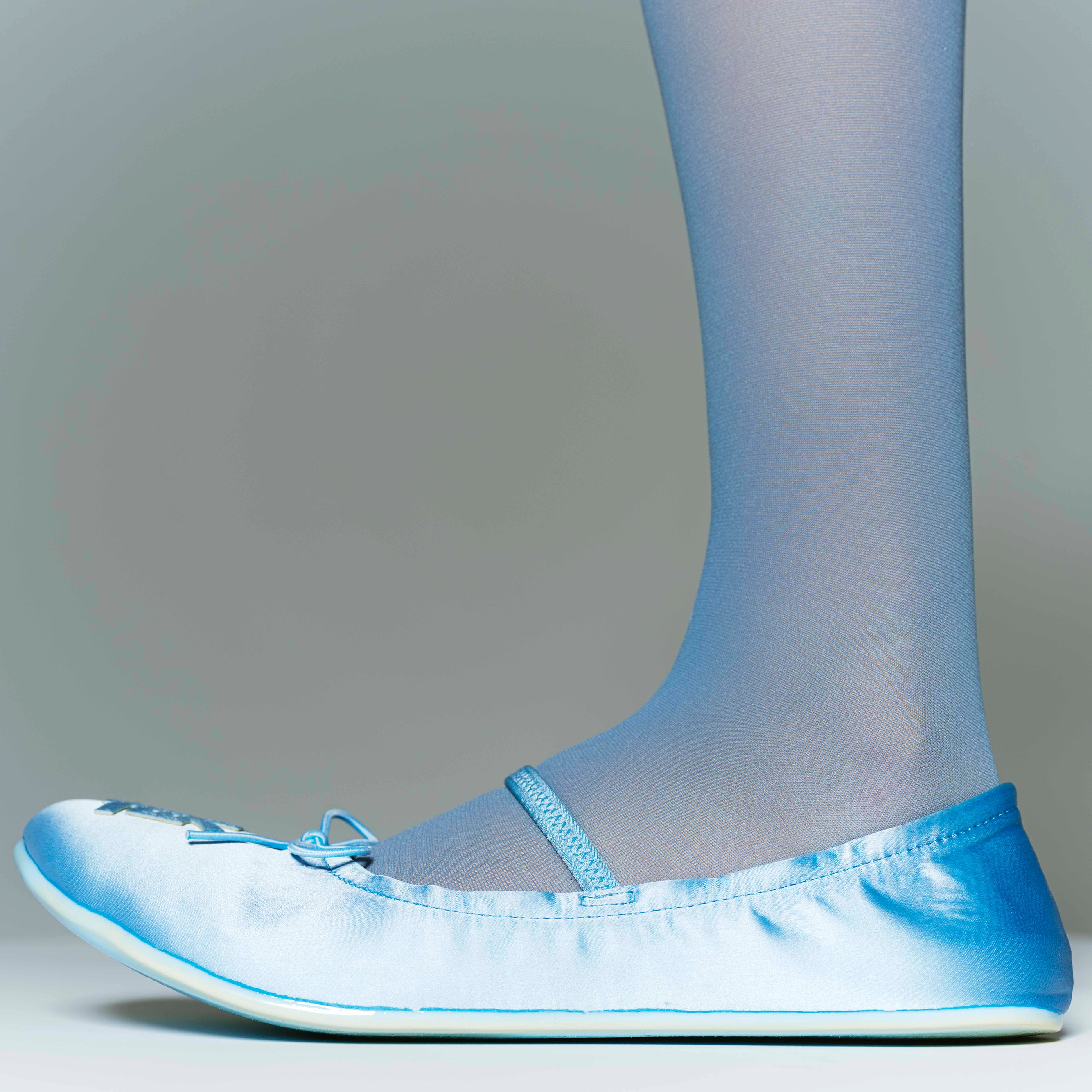 東京 Beans Blue Satin