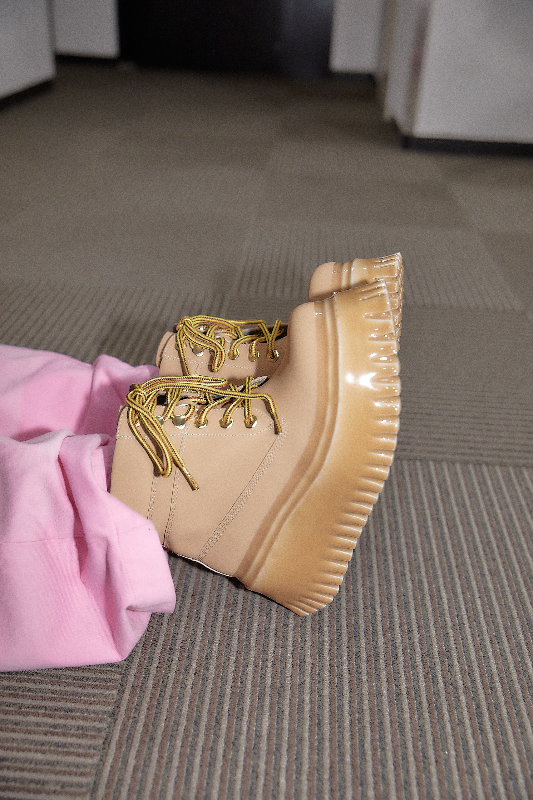 WORKER wide super light weight Light Brown × Sand DIP