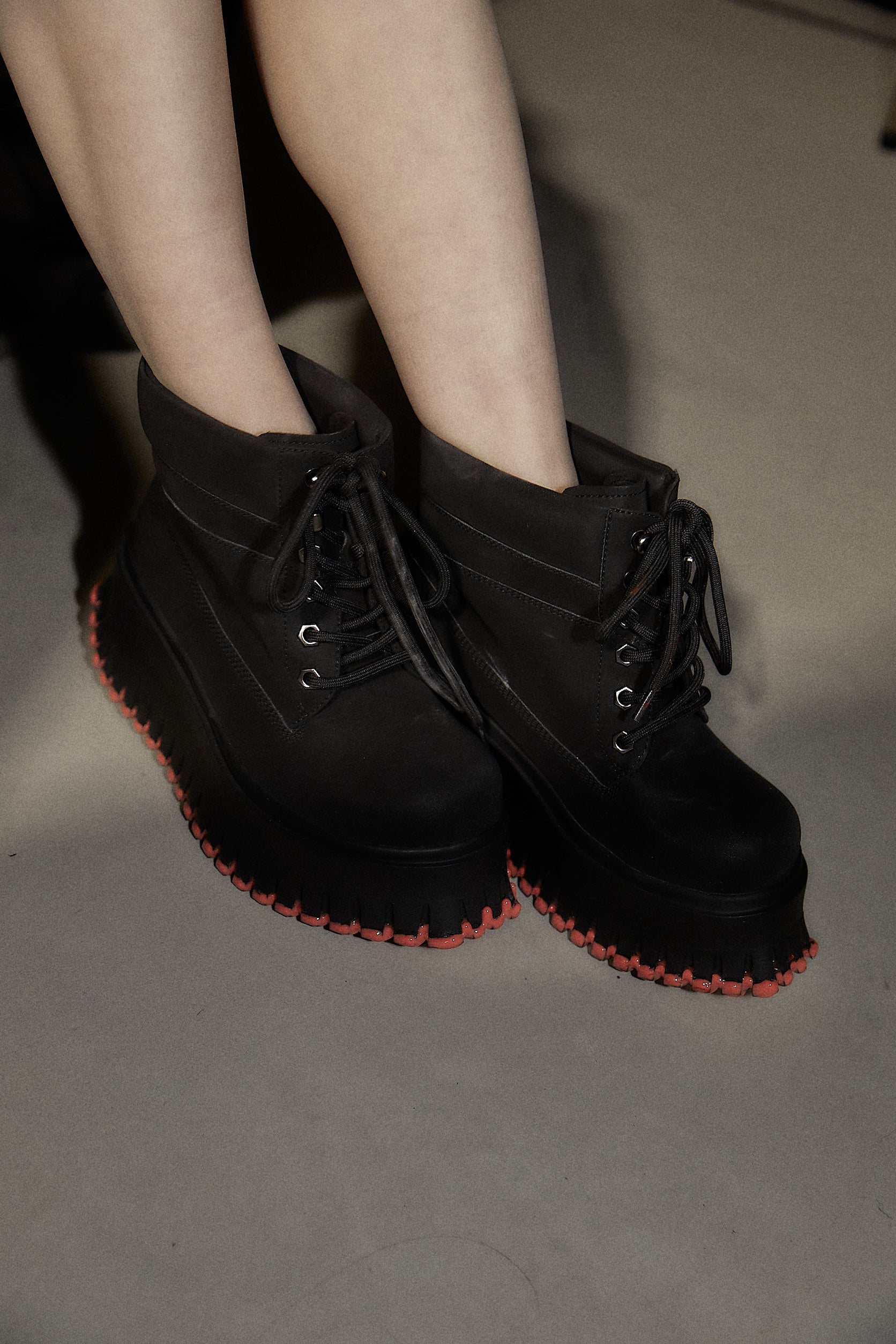 WORKER wide super light weight Black × Orange DIP