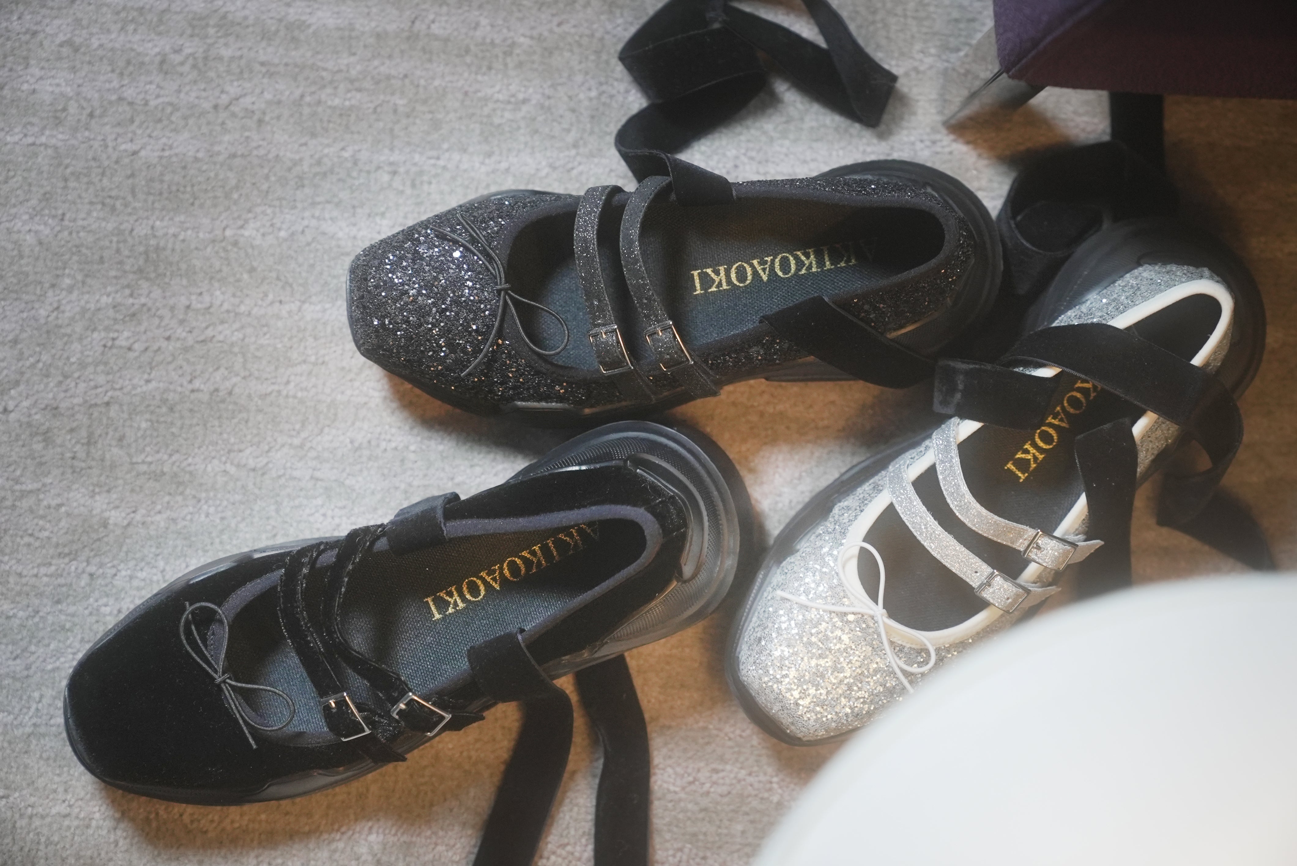 Giselle Black glitter× Black