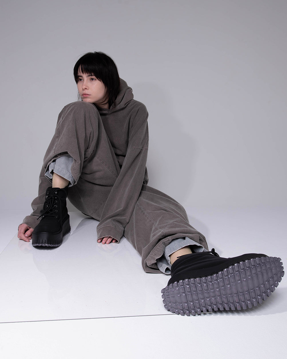 WORKER wide super light weight Black × Gray DIP