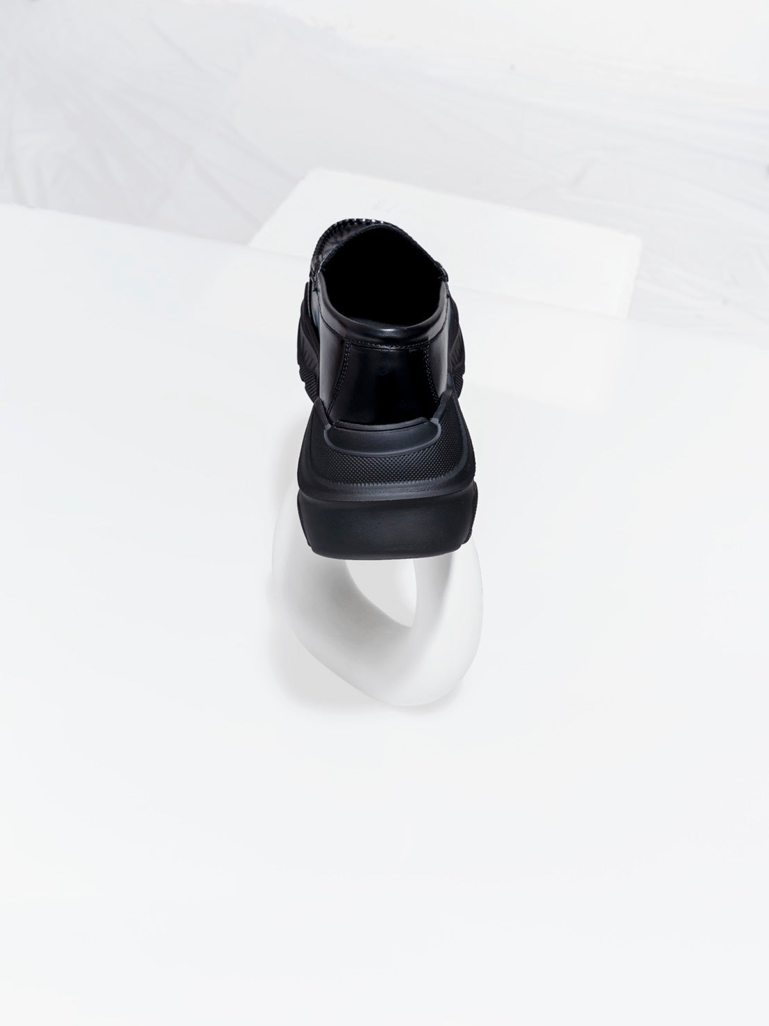 Regulated Gravity BLACK×BLACK(本革)