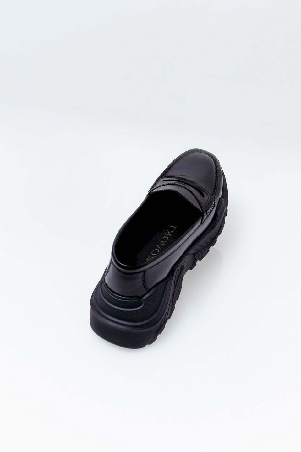 Regulated Gravity-faux leather (合皮)