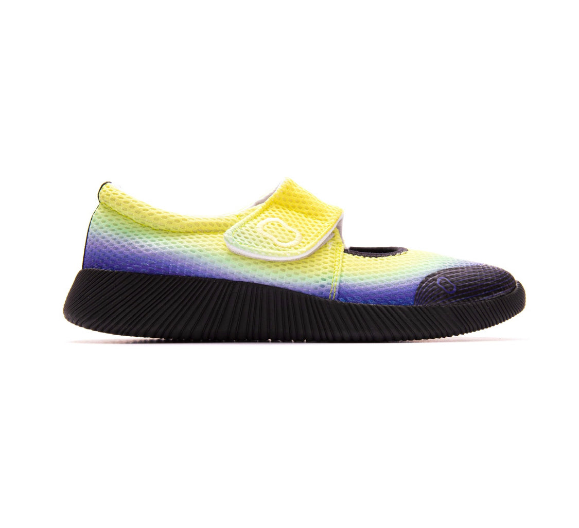 Recovery shoes tropics gradation