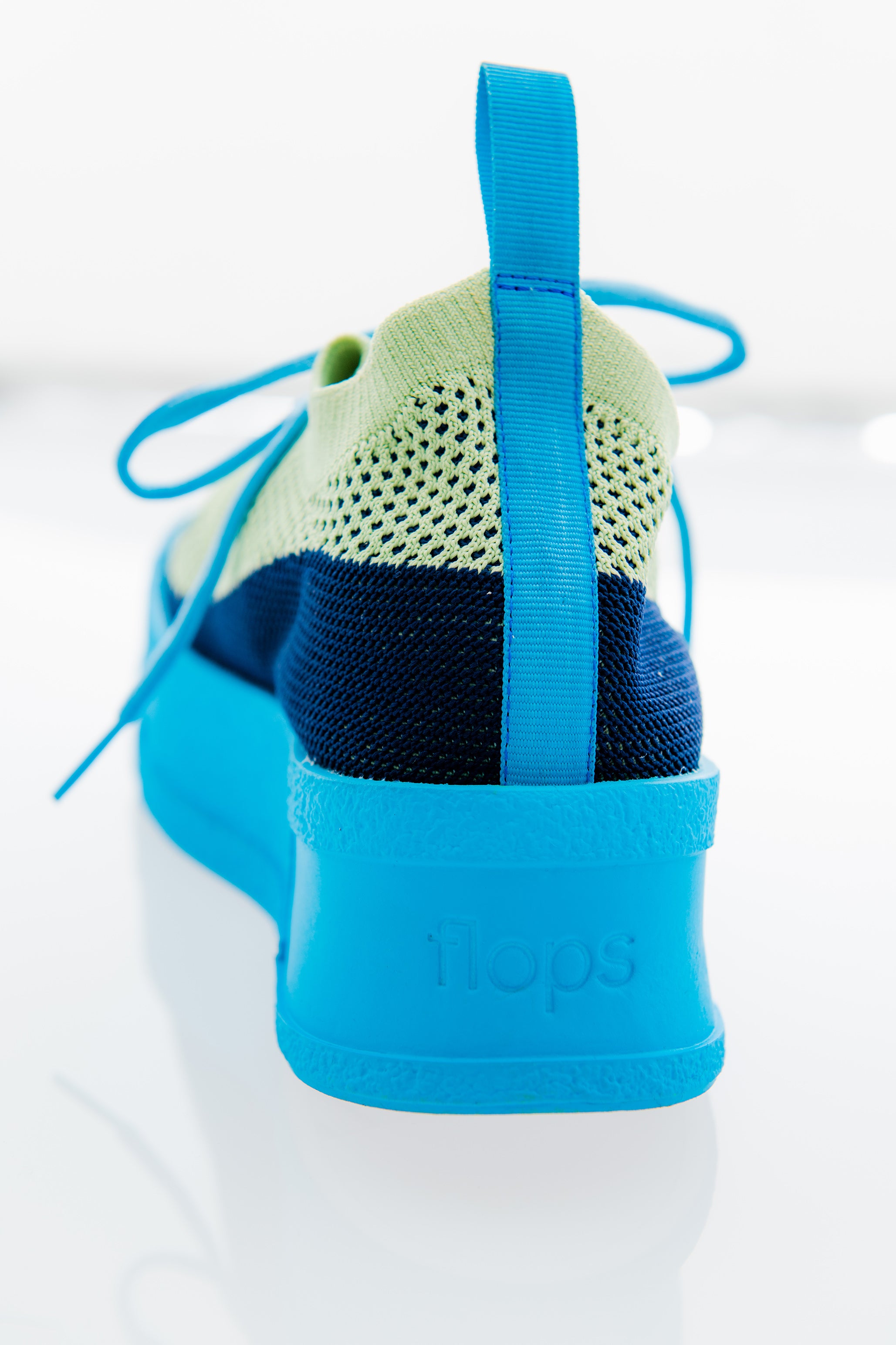 flip flops extra light shoes Mint × Blue