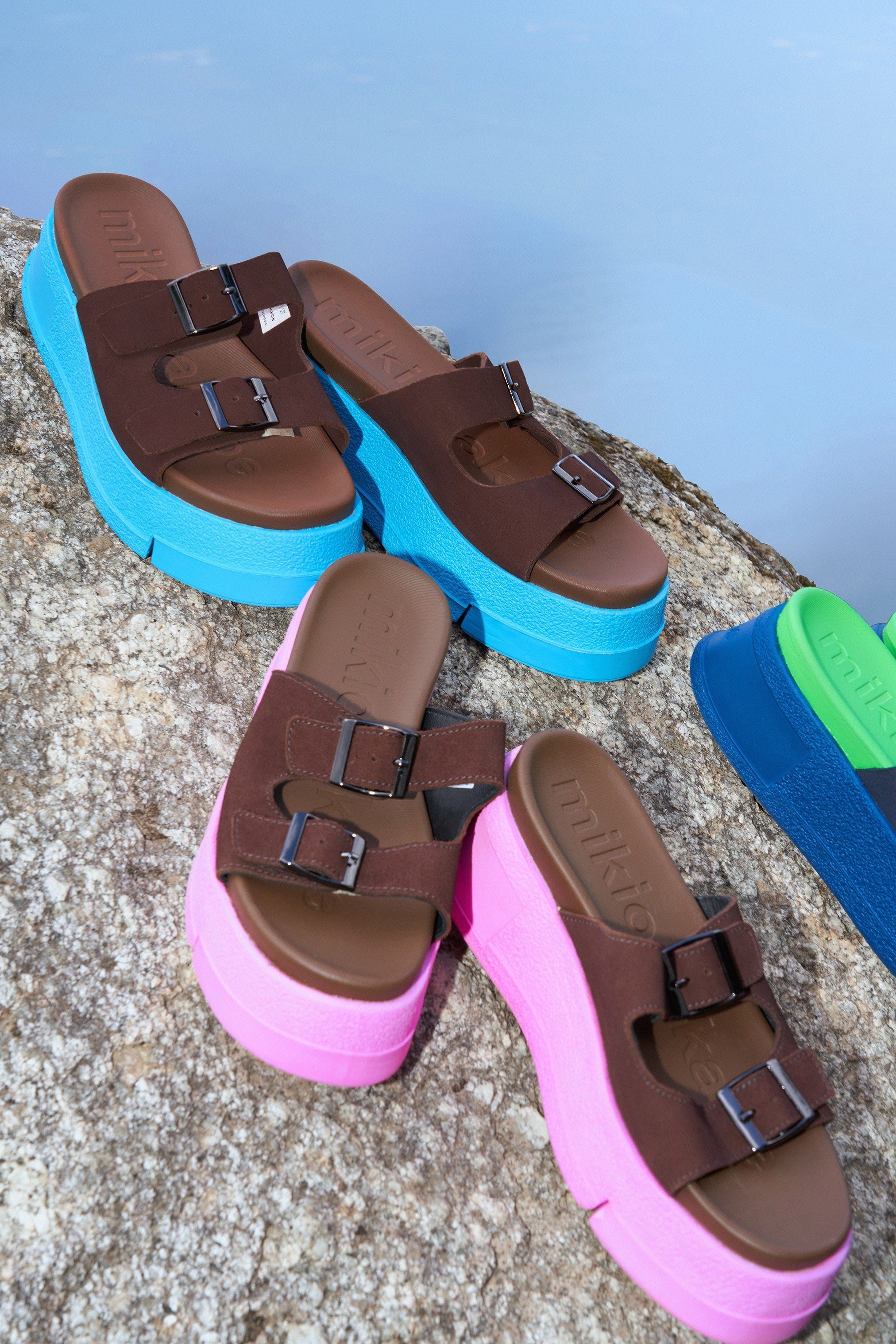 flip flops cruise Brown × Blue
