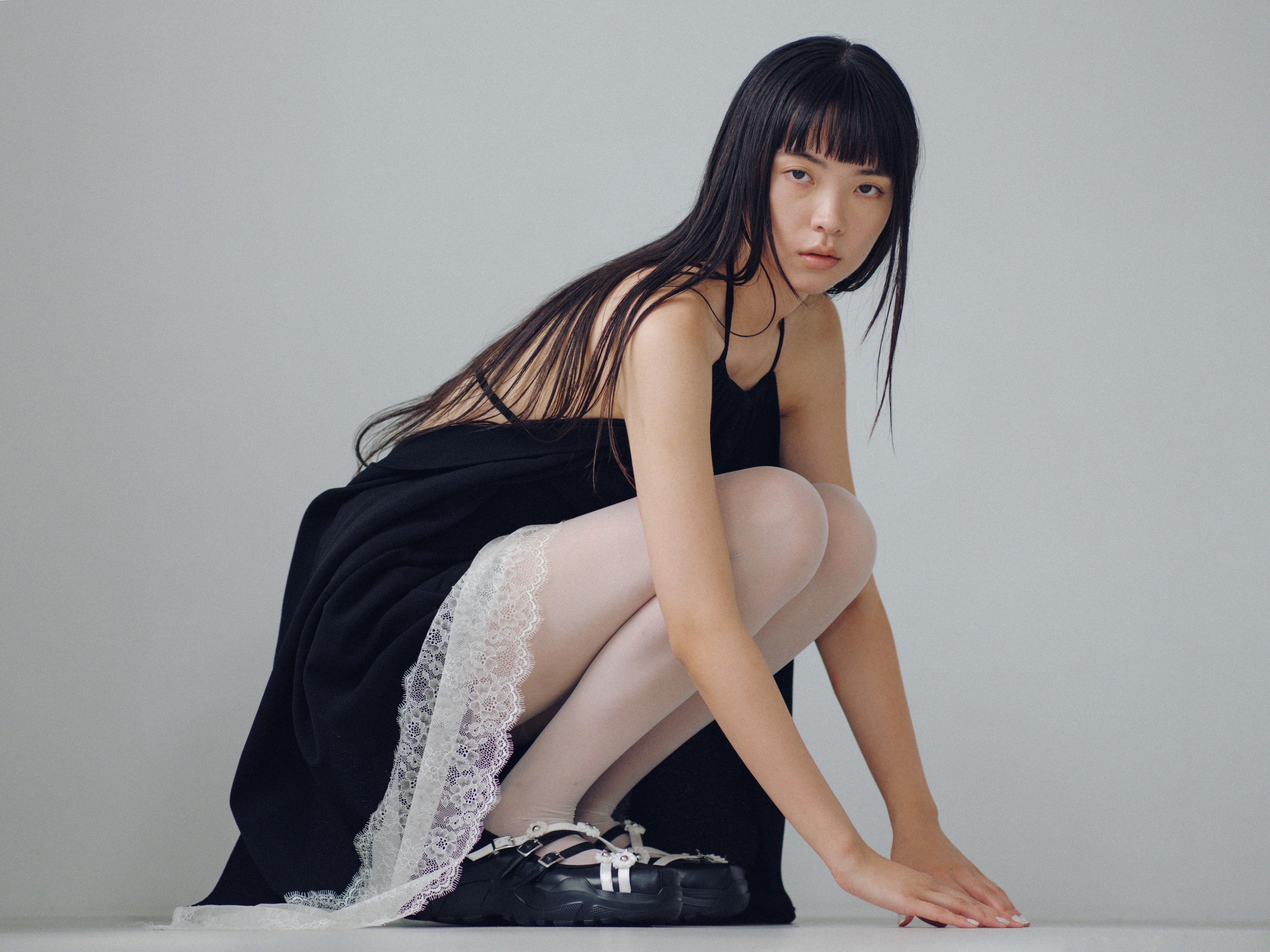 Flora Black×White×Black