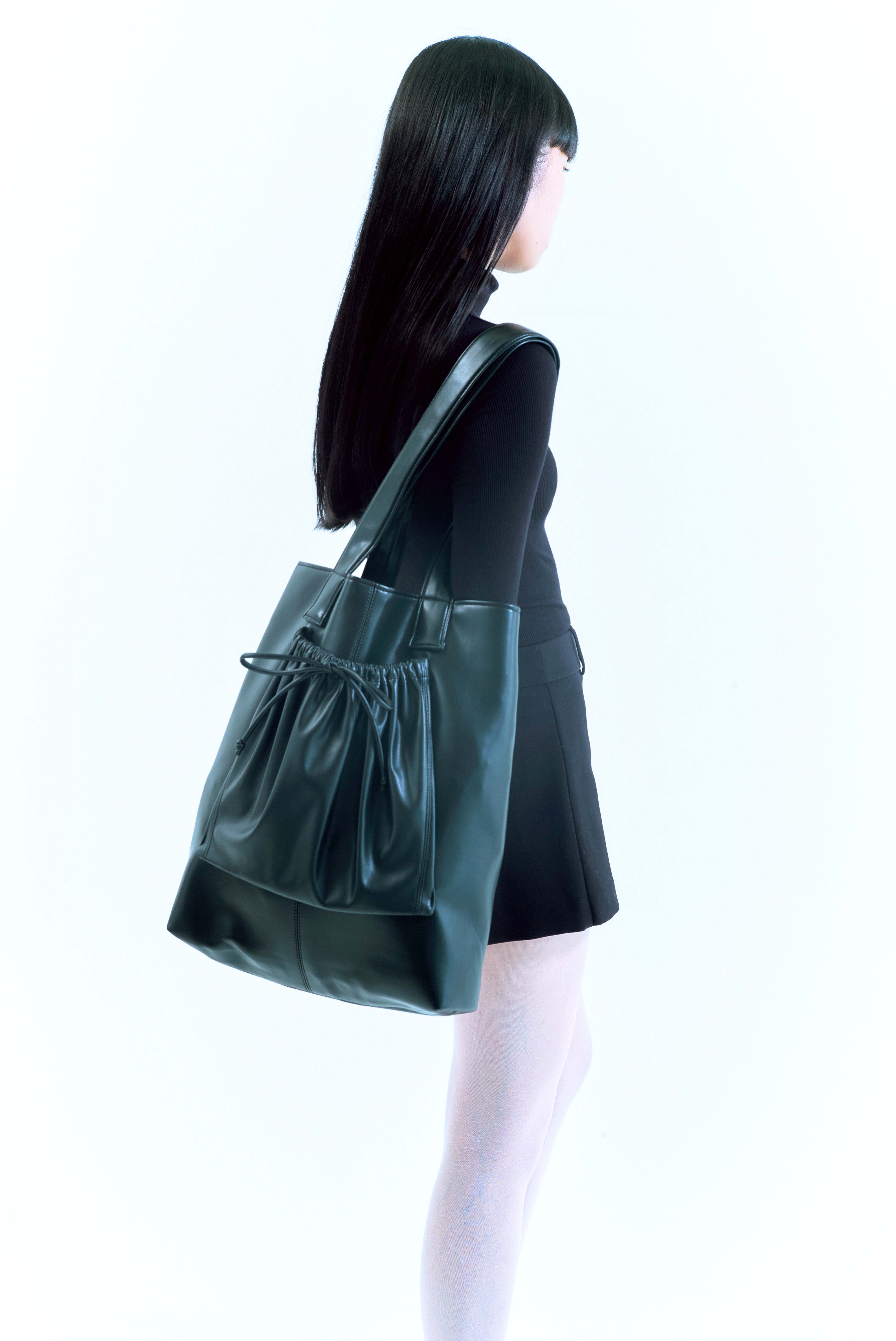 Hard worker bag  classic black