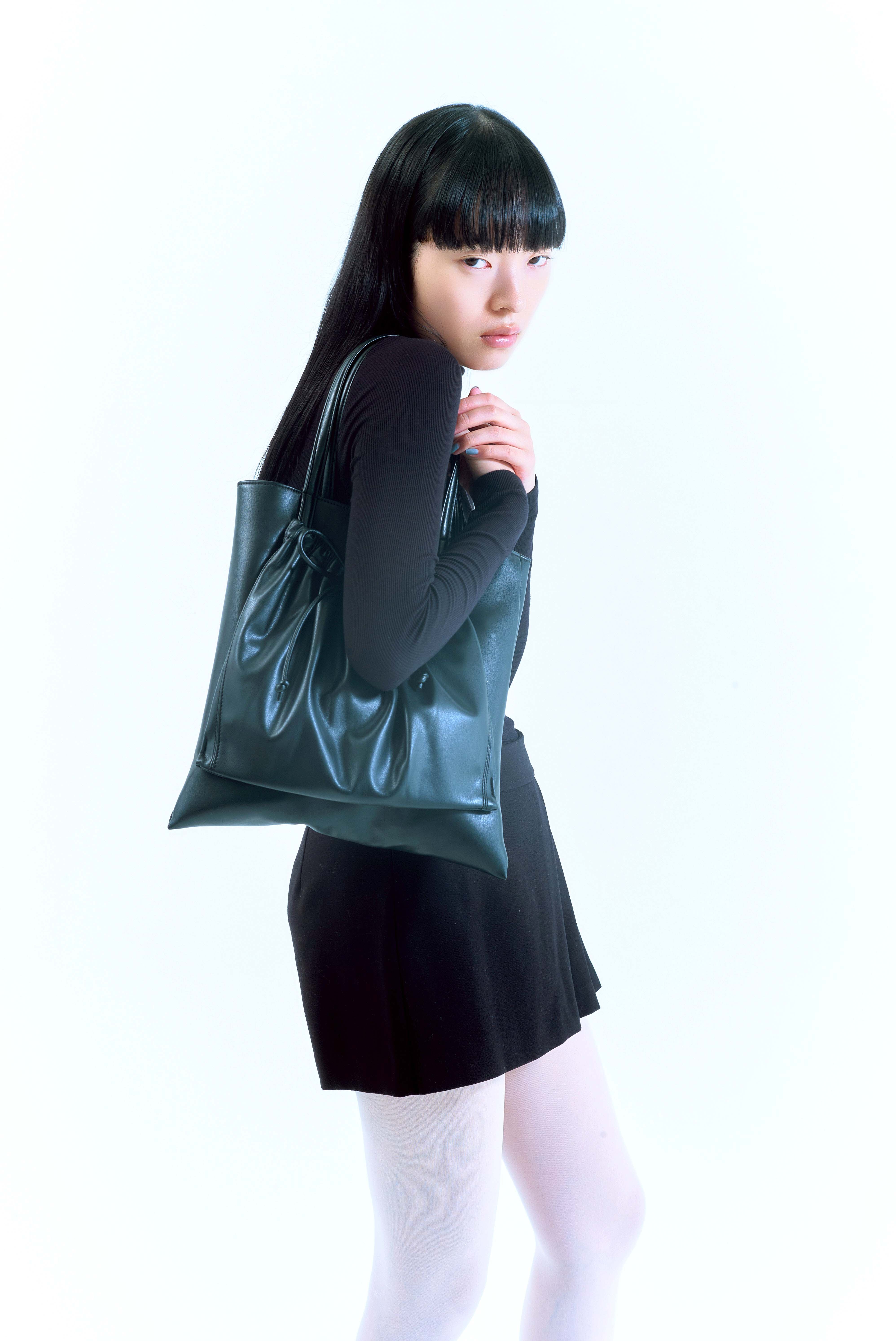 new help me to work bag classic BLACK