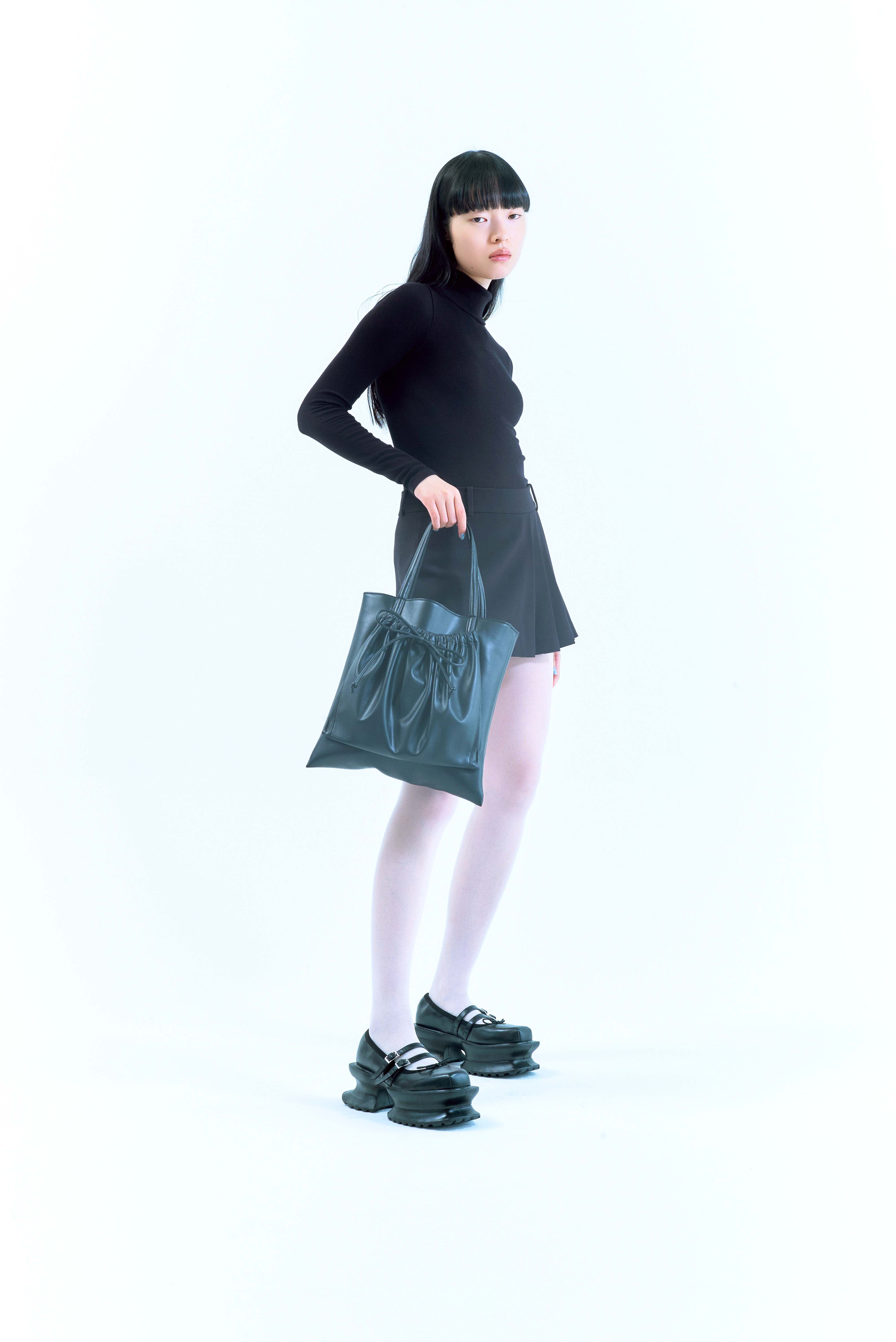 new help me to work bag classic BLACK