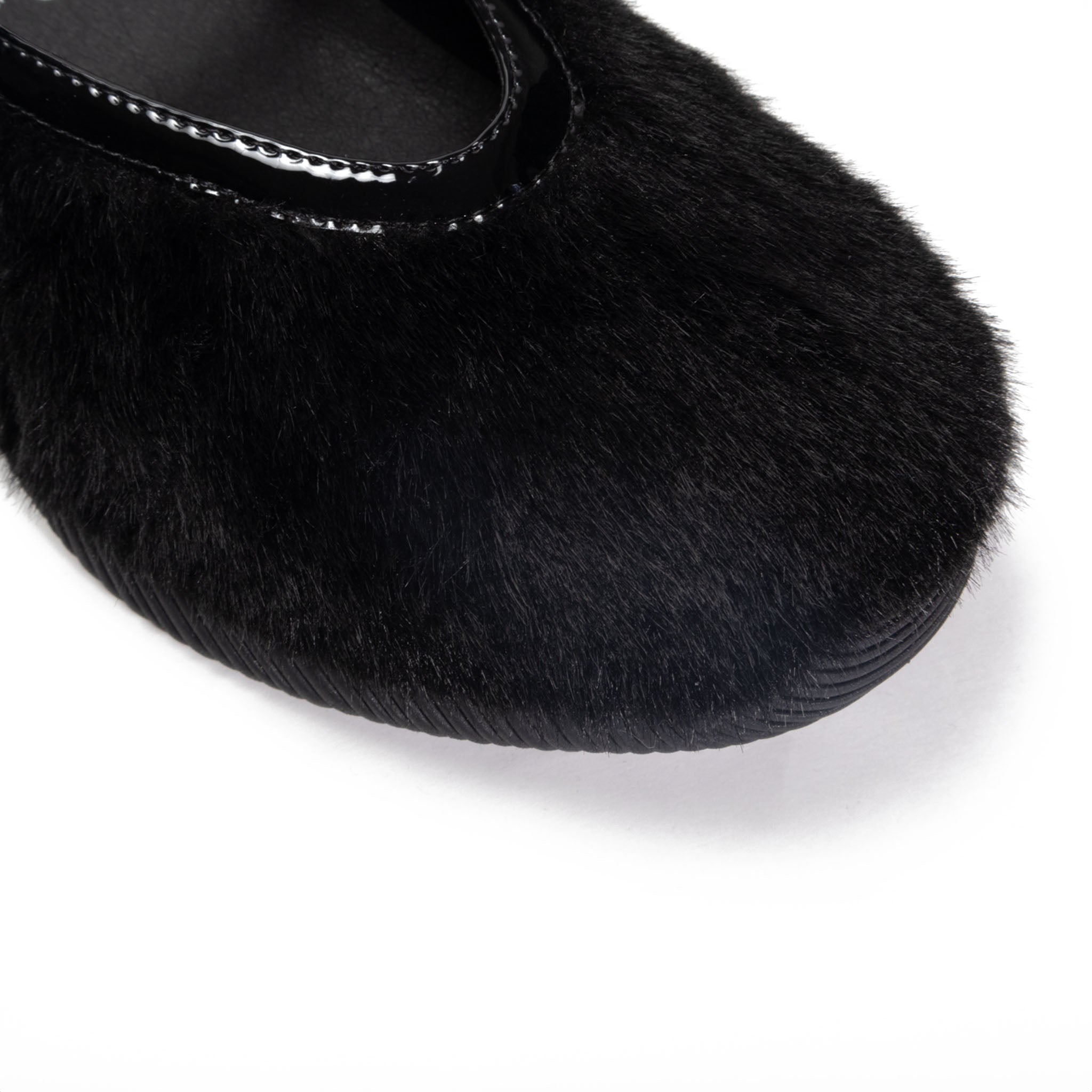 Fur shoes Black