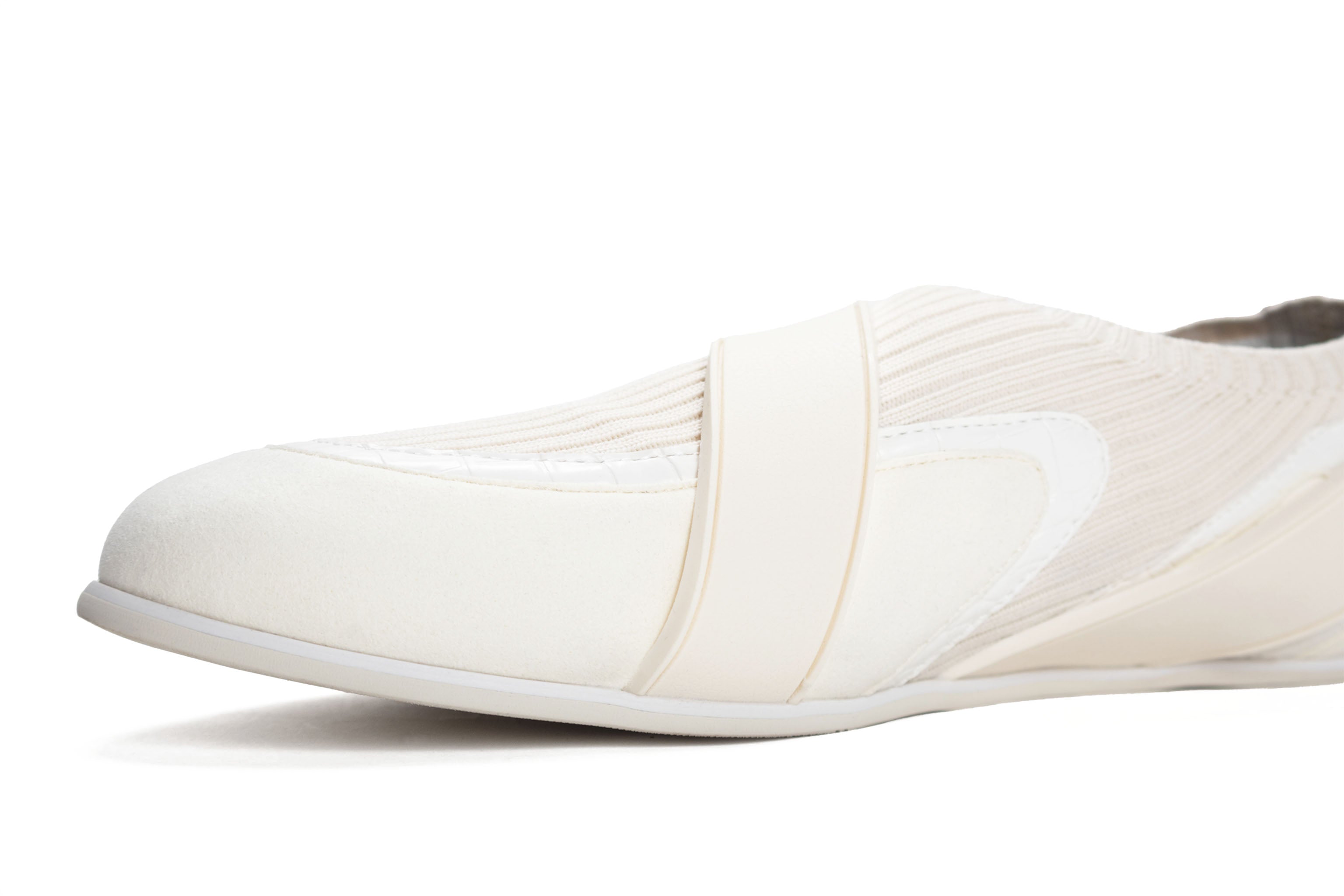 F1 White × White