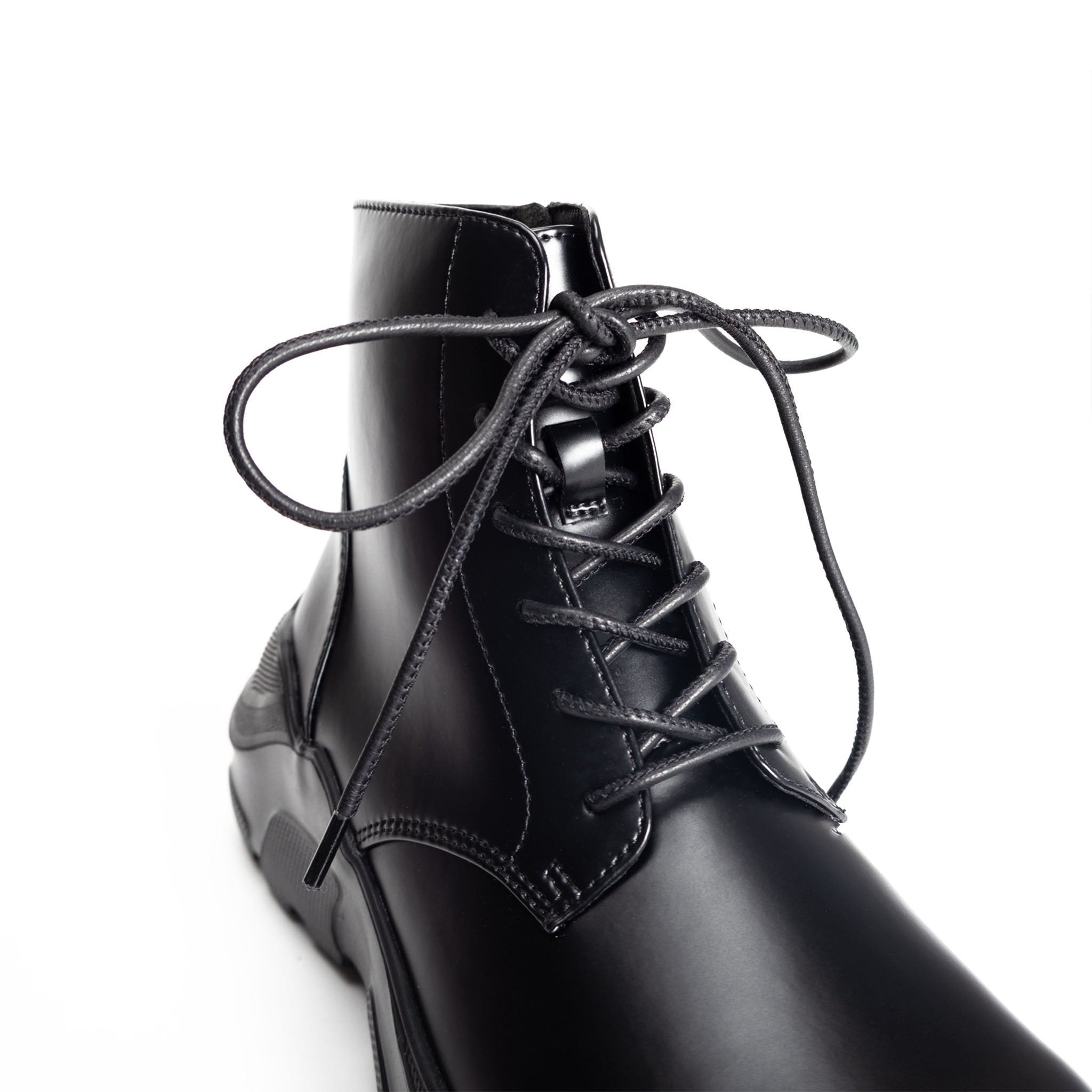 Ares Black