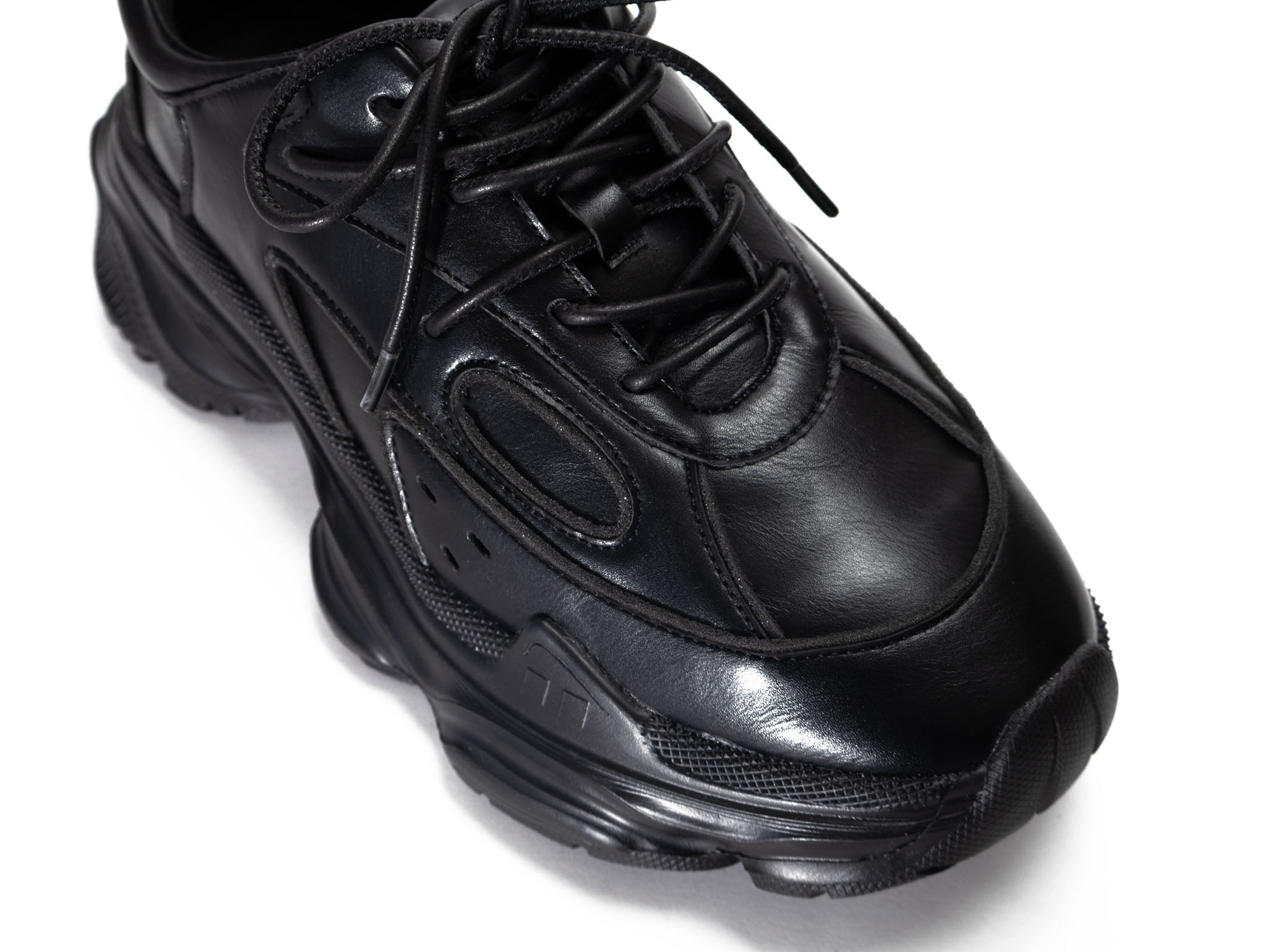 Danding Black x Black